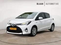 Wit Gebruikt 2017 Toyota Yaris Trend Hatchback | € 14.800 (Eerlijke prijs)