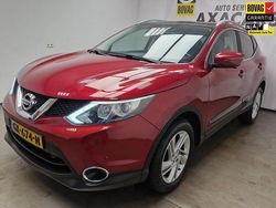 Rood Gebruikt 2015 Nissan Qashqai SUV | € 12.995 (Eerlijke prijs)