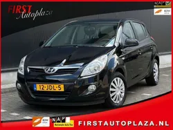 Zwart, metallic lak Gebruikt 2009 Hyundai i20 Hatchback | € 2.999 (Eerlijke prijs)