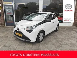 Wit Gebruikt 2021 Toyota Aygo Hatchback | € 10.450 (Eerlijke prijs)