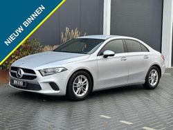Zilver (metallic) Gebruikt 2020 Mercedes A180 Advantage Sedan | € 15.995
