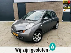 Grijs, metallic lak Gebruikt 2003 Nissan Micra Visia Hatchback | € 1.995 (Iets duurder)
