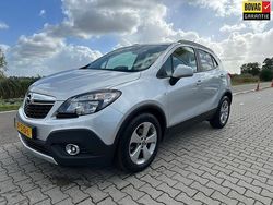 Grijs Gebruikt 2016 Opel Mokka Edition SUV | € 13.950 (Eerlijke prijs)