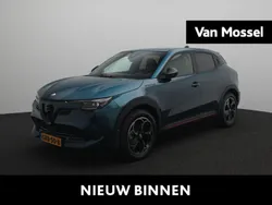 Blauw Nieuw 2025 Alfa Romeo Junior Edizione Speciale SUV | € 34.900 (Super prijs)