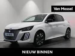 Wit Nieuw 2025 Peugeot 208 Allure Hatchback | € 28.440 (Goede deal)