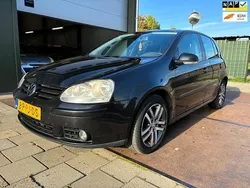 Zwart Gebruikt 2004 VW Golf IV Hatchback | € 999 (Eerlijke prijs)
