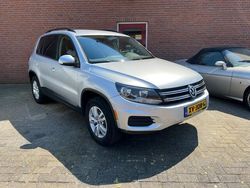 Grijs Gebruikt 2015 VW Tiguan Style SUV | € 18.499