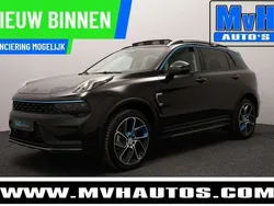 Zwart, metallic lak Gebruikt 2021 Lynk & Co 01 SUV | € 23.599 (Eerlijke prijs)