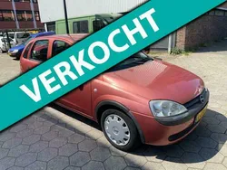 Rood Gebruikt 2001 Opel Corsa Comfort Hatchback | € 1.250 (Iets duurder)