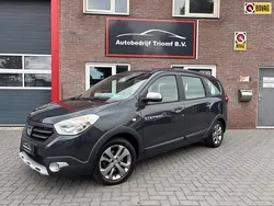 Grijs Gebruikt 2016 Dacia Lodgy Stepway MPV | € 11.795 (Eerlijke prijs)