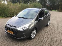 Grijs Gebruikt 2015 Ford B-MAX Titanium MPV | € 9.500 (Eerlijke prijs)