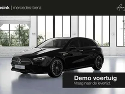 Zwart, metallic lak Nieuw 2025 Mercedes A250 Business Hatchback | € 49.900