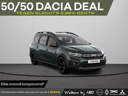 Cedar green (groen mica) Nieuw 2025 Dacia Jogger Extreme MPV | € 32.175 (Eerlijke prijs)