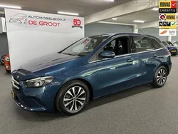 Blauw Gebruikt 2019 Mercedes B180 Business MPV | € 23.500 (Super prijs)