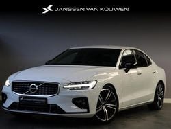 Wit Gebruikt 2020 Volvo S60 R-Design Sedan | € 29.795 (Eerlijke prijs)