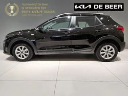 Aurora black (zwart metallic) Gebruikt 2023 Kia Stonic SUV | € 21.895 (Eerlijke prijs)