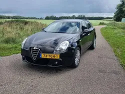 Zwart Gebruikt 2012 Alfa Romeo Giulietta Distinctive Hatchback | € 5.500 (Eerlijke prijs)