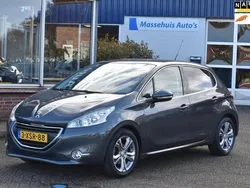 Grijs Gebruikt 2014 Peugeot 208 Allure Hatchback | € 6.950 (Eerlijke prijs)