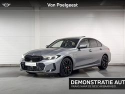 Skyscrapergrau (licht grijs) Gebruikt 2025 BMW 330e M Sport Sedan | € 73.546