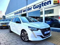 Wit Gebruikt 2023 Peugeot 208 Allure Hatchback | € 17.950 (Goede deal)