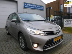 Bruin Gebruikt 2014 Toyota Verso Business Edition MPV | € 14.750 (Iets duurder)