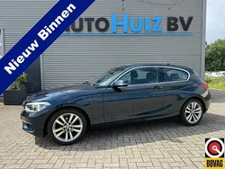 Blauw Gebruikt 2017 BMW 118 Executive Hatchback | € 16.990 (Eerlijke prijs)