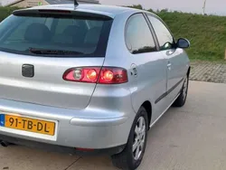 Grijs Gebruikt 2006 Seat Ibiza Hatchback | € 1.750 (Eerlijke prijs)