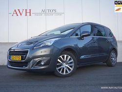 Grijs Gebruikt 2015 Peugeot 5008 Allure MPV | € 7.950 (Duur)