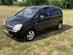 Zwart Gebruikt 2004 Opel Meriva MPV | € 1.000 (Eerlijke prijs)