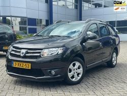 Zwart Gebruikt 2014 Dacia Logan MCV Prestige MPV | € 3.950 (Goede deal)