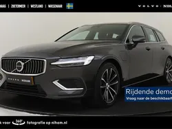 Grijs, metallic lak Gebruikt 2025 Volvo V60 Stationwagen | € 44.690 (Goede deal)