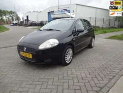 Zwart Gebruikt 2014 Fiat Grande Punto Racing Hatchback | € 2.950 (Eerlijke prijs)
