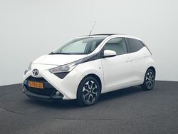 Wit Gebruikt 2019 Toyota Aygo X-cite Hatchback | € 11.685 (Eerlijke prijs)