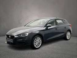 Fiord blue Nieuw 2025 Seat Leon Style Hatchback | € 35.460 (Goede deal)