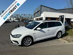 Wit Gebruikt 2019 VW Golf VII Highline Hatchback | € 19.499 (Goede deal)