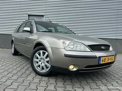 Grijs Gebruikt 2002 Ford Mondeo Collection Stationwagen | € 1.199 (Iets duurder)