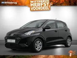Rood Nieuw 2025 Hyundai i10 Comfort Hatchback | € 19.425 (Goede deal)