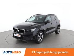 Zwart (metallic) Gebruikt 2022 Volvo XC40 SUV | € 27.649