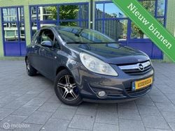 Grijs Gebruikt 2008 Opel Corsa Business Hatchback | € 1.599 (Iets duurder)