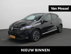 Noir etoile gne (donker zwart) Gebruikt 2024 Renault Clio V Techno Hatchback | € 24.440 (Iets duurder)
