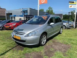 Grijs Gebruikt 2002 Peugeot 307 Stationwagen | € 1.199 (Iets duurder)