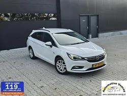 Wit Gebruikt 2017 Opel Astra Stationwagen | € 8.750 (Goede deal)