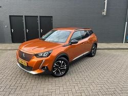 Oranje Gebruikt 2022 Peugeot e-2008 Allure SUV | € 19.999