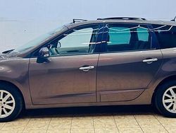 Bruin Gebruikt 2009 Renault Grand Scénic III Privilege MPV | € 5.500 (Eerlijke prijs)
