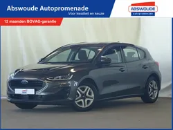 Grijs Gebruikt 2022 Ford Focus Titanium Hatchback | € 22.995 (Eerlijke prijs)