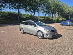 Zilver Gebruikt 2013 Toyota Auris MPV | € 9.499 (Eerlijke prijs)