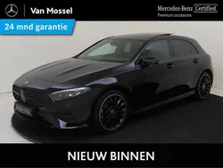 Zwart Gebruikt 2023 Mercedes A250 AMG line Hatchback | € 38.945 (Duur)