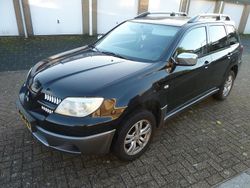 Zwart Gebruikt 2006 Mitsubishi Outlander Invite+ SUV | € 2.950 (Eerlijke prijs)