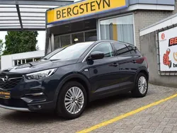 Grijs Gebruikt 2018 Opel Grandland X Innovation SUV | € 15.995 (Eerlijke prijs)