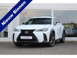 Wit Gebruikt 2020 Lexus UX 250h Sport Line SUV | € 29.960 (Iets duurder)
